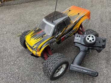 Neuwertiger 1/10 E-Savage HPI